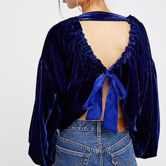 Free People Sz XS Royal Blue Velvet Balletcore Balloon Slv Top w Open Back - Picture 3 of 11